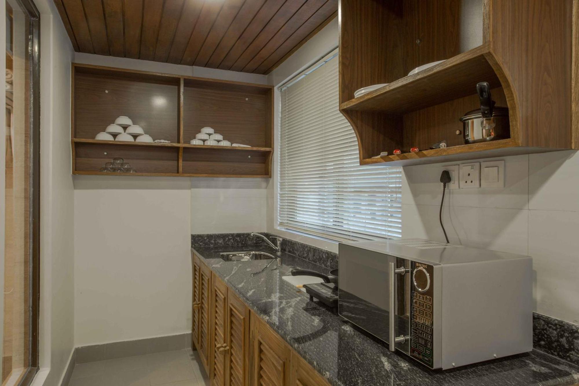 Hotel Pokhara Batika Pokój zdjęcie