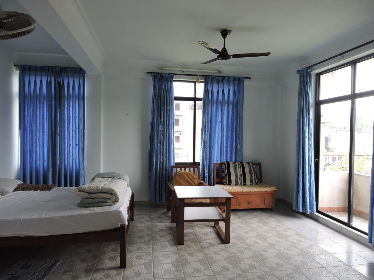 Hotel Pokhara Batika Zewnętrze zdjęcie