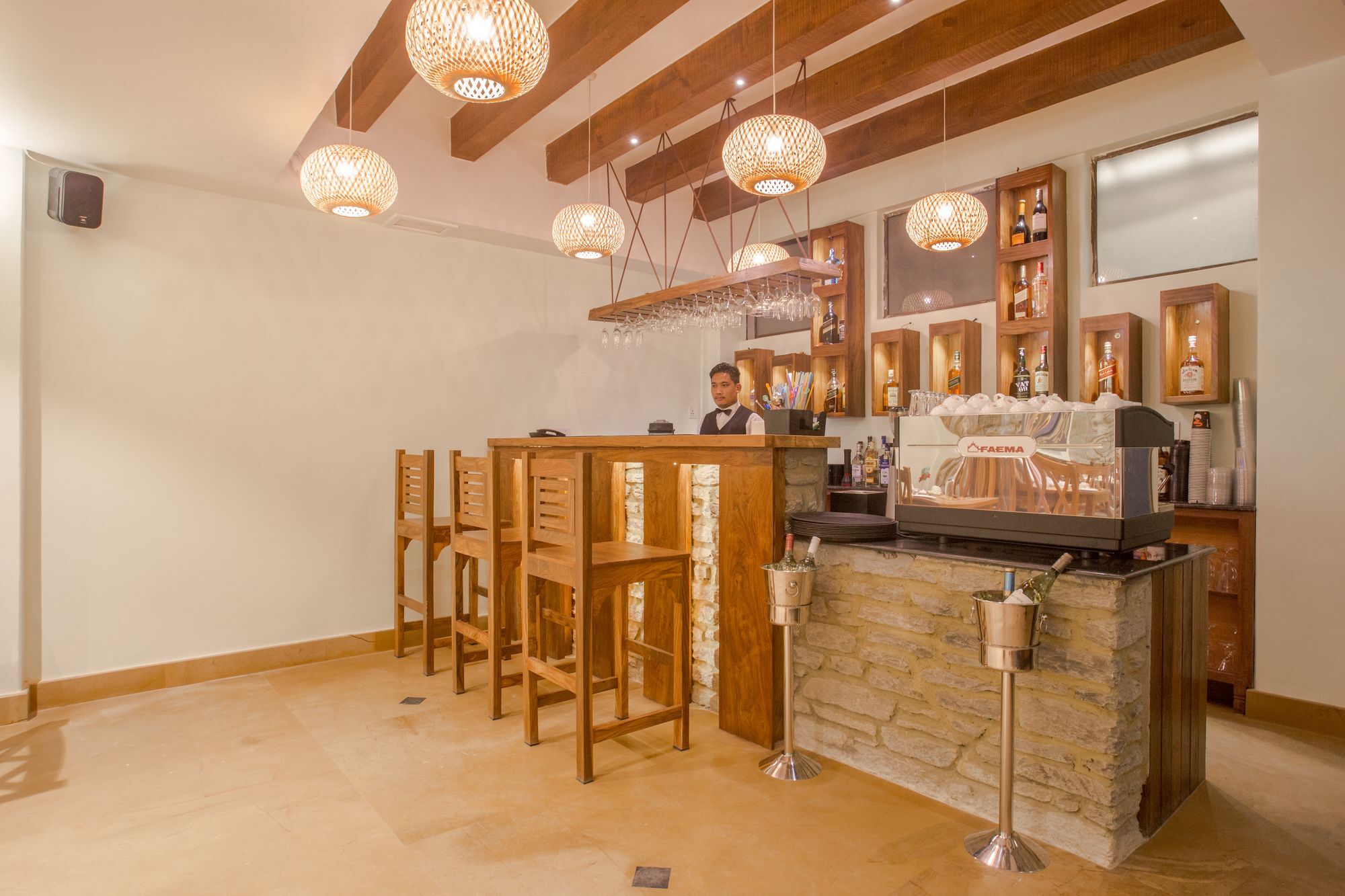 Hotel Pokhara Batika Zewnętrze zdjęcie